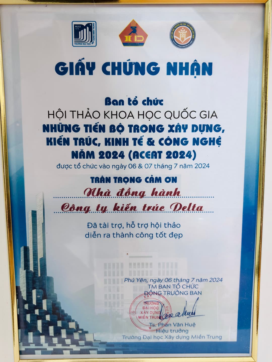 Chứng Nhận Đồng Hành Từ Hội Thảo Khoa Học Quốc Gia 2024
